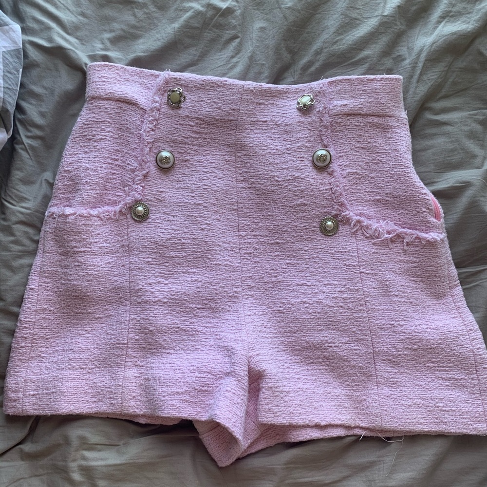 Zara Rare Pink Tweed Shorts with Silver Buttons L - Picture 4 of 11
